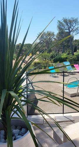 Villa Garrigue For 9 People With Private Pool Between Aix En Provence And Marseille