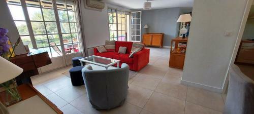 Villa Garrigue For 9 People With Private Pool Between Aix En Provence And Marseille