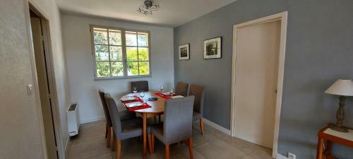 Villa Garrigue For 9 People With Private Pool Between Aix En Provence And Marseille