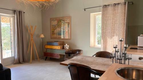 Apartamento G�te De Charme Dans La Villa Imagine