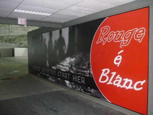 B&B Rouge � Blanc