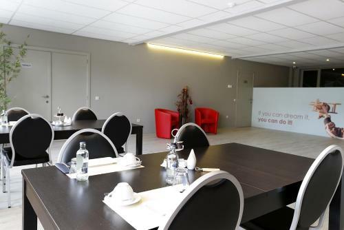B&B Rouge � Blanc