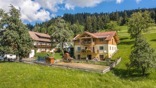 Agroturismo Historischer Bauernhof Schabus