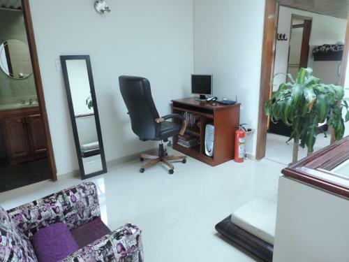 Hostal Violeta Park Hostel