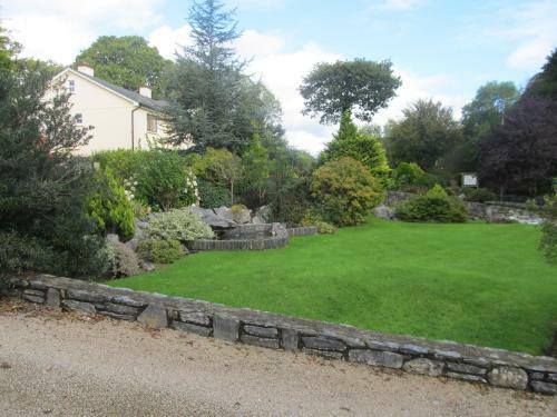 Bed & Breakfast Neidin House