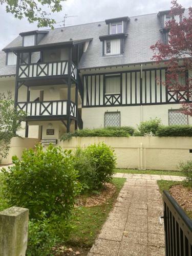 Apartamento Cabourg: Id�alement Situ� Avec Terrasse!