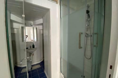 Apartamento 14m Comfortable For 2 In Caen!