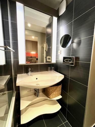Apartamento Ma�a Yourhosthelper