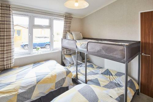 Host & Stay - Kingfisher Lodge