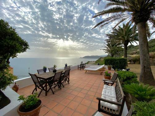 Hostal Villa Les Palmiers