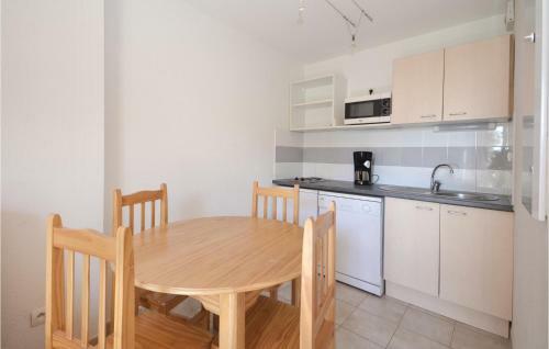 Two-bedroom Holiday Home In Calvisson