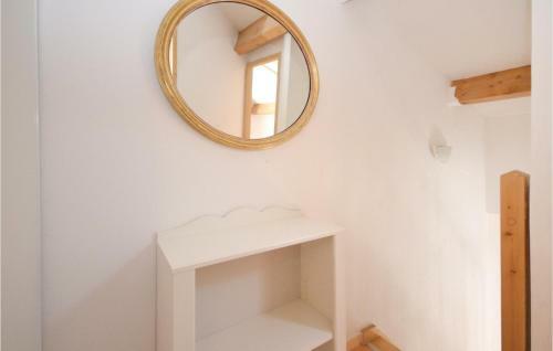 Two-bedroom Holiday Home In Calvisson