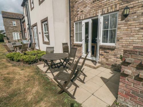 Boules Cottage