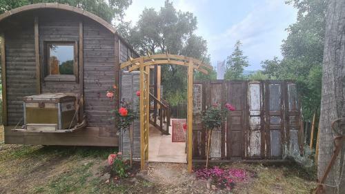 Lodge La Roulotte