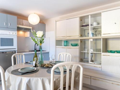 Apartment Les Marais-1