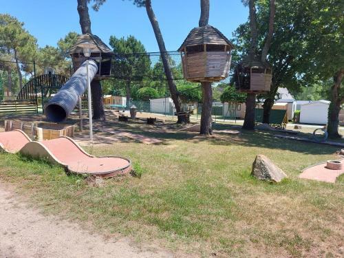 Carnac Mobil-home Camping 4 �toiles
