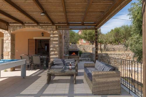 Villa Sandy Cove By Villa Plus