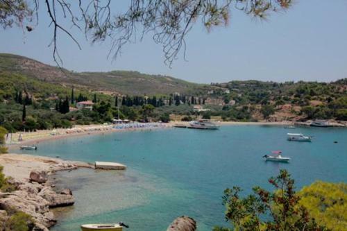 Apartamento Spetses-agioi Anargyroi-giannis 3985546