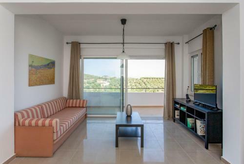 Hillside Seaview Apartment
