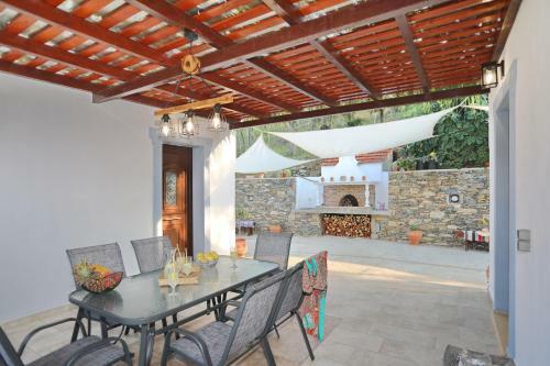 Esperides Apartments Arethousa