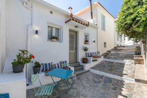 Skopelitian Relaxing House
