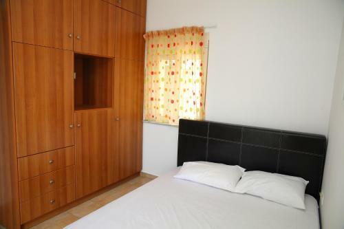 Apartment In Theologos