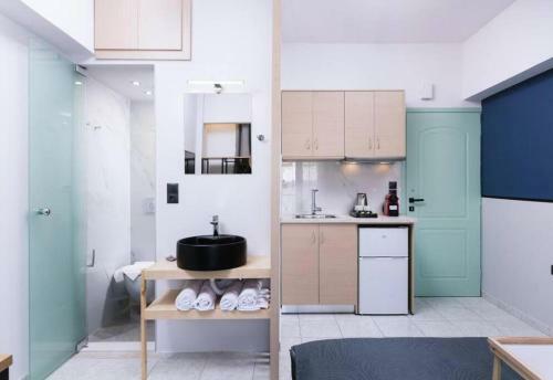 Alcyone Studios And Apartments