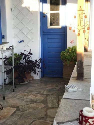 Villa Evilion Traditional House