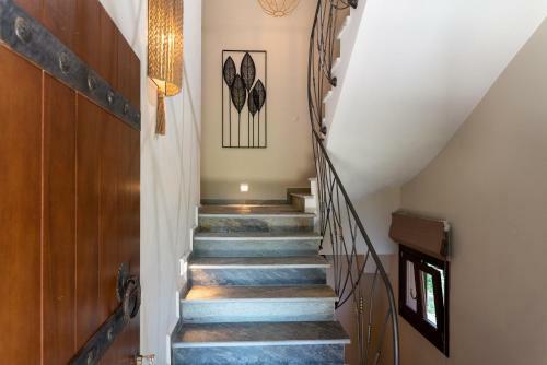 Hostal ??????? Suites
