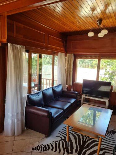 Varkiza Chalet