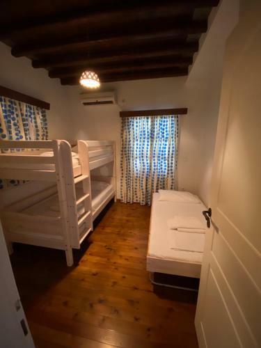 Cycladic Villa Vathi Bay Sifnos