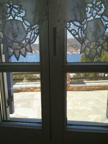 Cycladic Villa Vathi Bay Sifnos