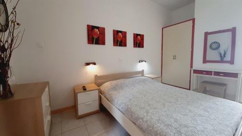 Ameli Apartment With Mountain View And Private Parking