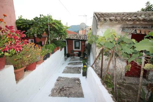 Eygenias House