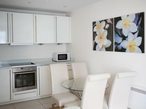 Apartamento Pass The Keys Lovely 2-bed Glasgow Harbour With Parking And Views