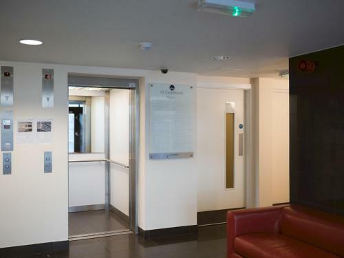 Apartamento Pass The Keys Lovely 2-bed Glasgow Harbour With Parking And Views