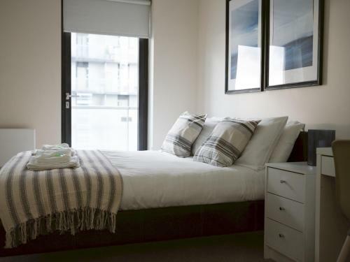 Apartamento Pass The Keys Lovely 2-bed Glasgow Harbour With Parking And Views