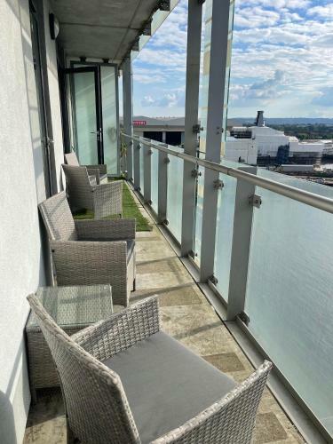 Apartamento Pass The Keys Lovely 2-bed Glasgow Harbour With Parking And Views