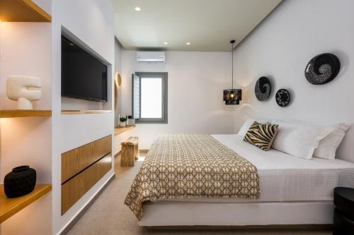 Anatelo House