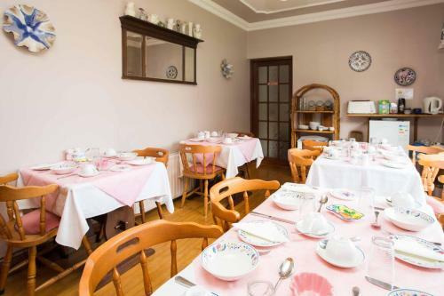 Fern Rock Bed And Breakfast
