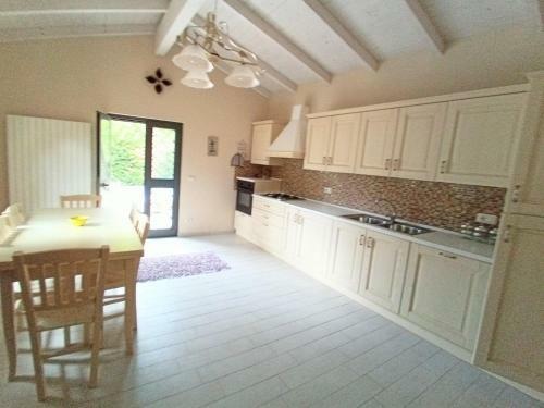 Villa Chris Home