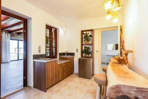 Villa Paralia Beachfront Residence