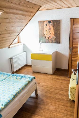 Apartament Pod Ob?azow?