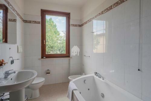 Villa Duplex With Private Garden & Jacuzzi