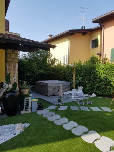 Villa Duplex With Private Garden & Jacuzzi