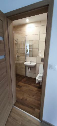 Apartamento Noclegi Przystanek Solina 667-528-284