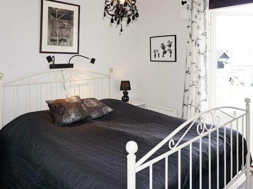 Holiday Home K�pingsvik VI