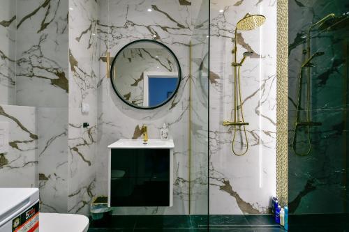 Apartament32 Golden Vip -du?e Miejsce Postojowe-