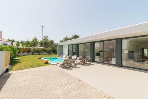 Villa 91 By Algartur