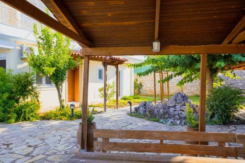 Apartamento Pano's House